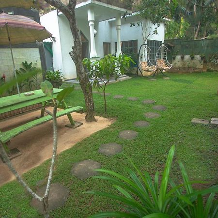 Percy Residence Unawatuna Bagian luar foto