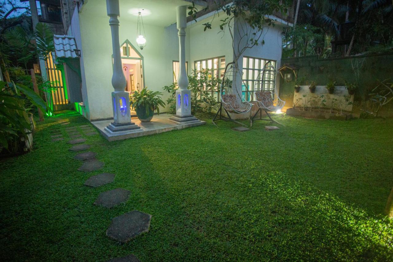 Percy Residence Unawatuna Bagian luar foto