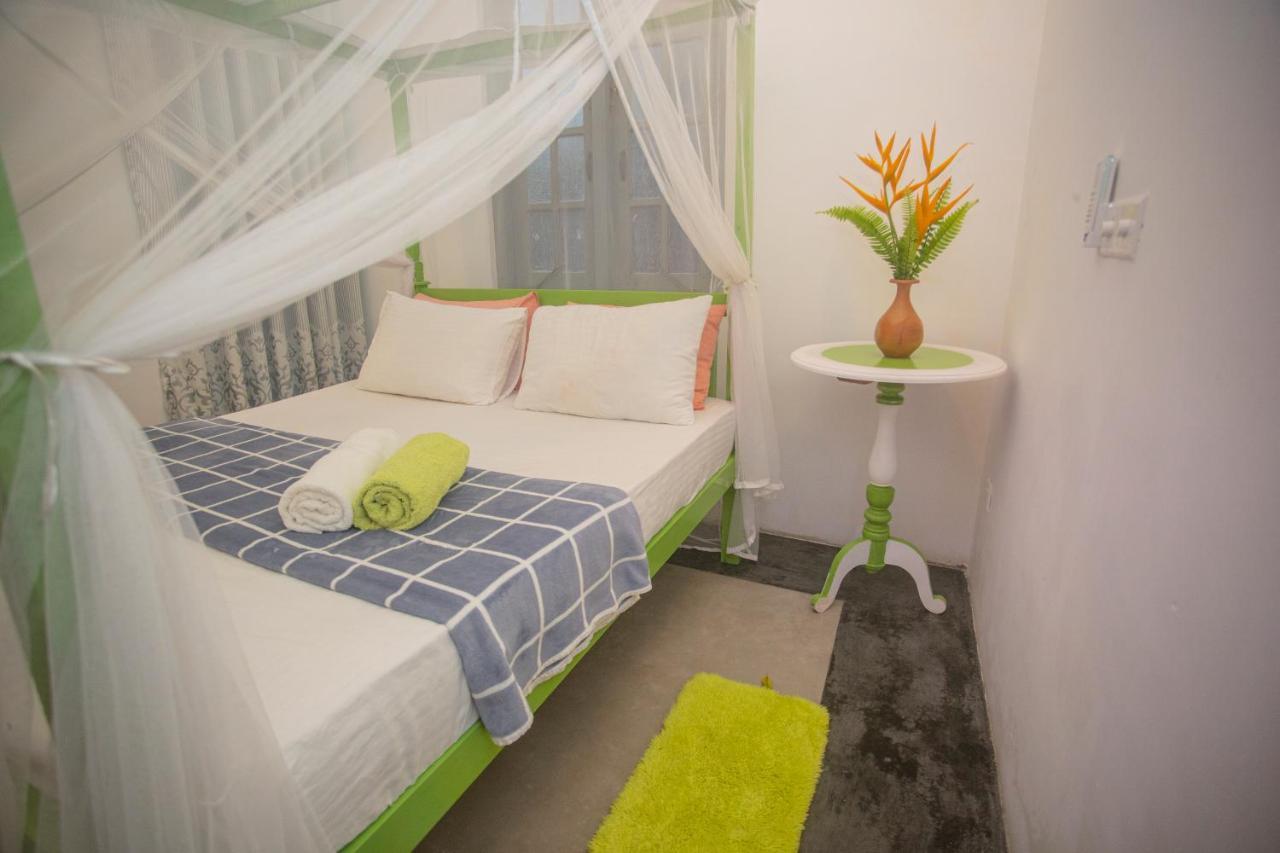 Percy Residence Unawatuna Bagian luar foto